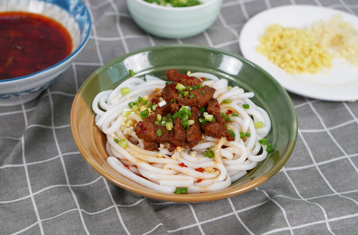 南吕镇肉臊子粉培训